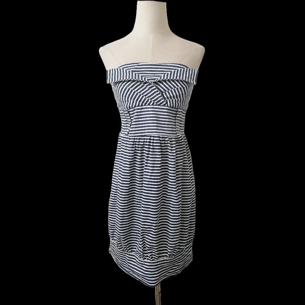 - fits S, blue white stripes thick cotton material  strapless dress - Picture 3 of 6